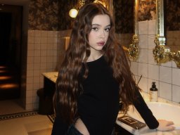 beautiful-students-260924-260924-084