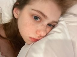 beautiful-students-260924-260924-084