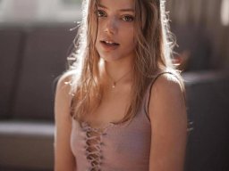 beautiful-students-260924-260924-084