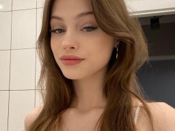 beautiful-students-260924-260924-085