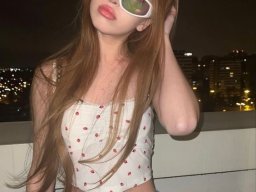 beautiful-students-260924-260924-085