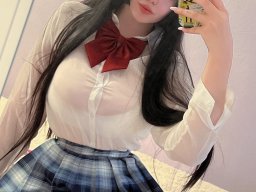 beautiful-students-260924-260924-086