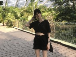 beautiful-students-260924-260924-086
