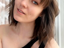 beautiful-students-260924-260924-086