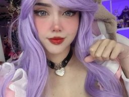 beautiful-students-260924-260924-086