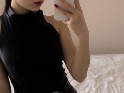 beautiful-students-260924-260924-086