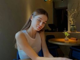 beautiful-students-260924-260924-086