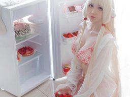 beautiful-students-260924-260924-086