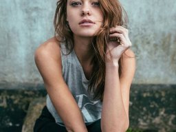 beautiful-students-260924-260924-086