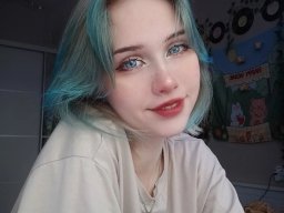 beautiful-students-260924-260924-086
