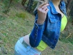 beautiful-students-260924-260924-086