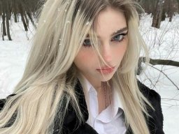 beautiful-students-260924-260924-086