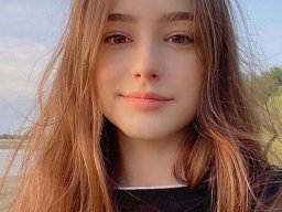beautiful-students-260924-260924-086