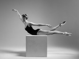 beautiful-students-260924-260924-086