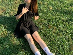 beautiful-students-260924-260924-087