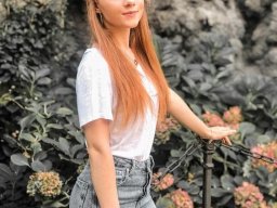 beautiful-students-260924-260924-087