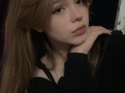 beautiful-students-260924-260924-087