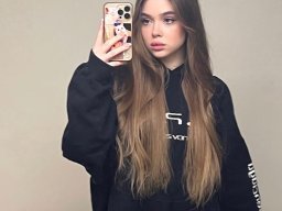 beautiful-students-260924-260924-087
