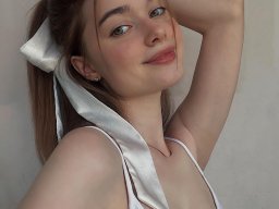 beautiful-students-260924-260924-087