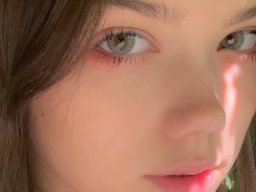 beautiful-students-260924-260924-087