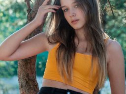 beautiful-students-260924-260924-087