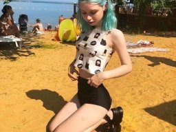 beautiful-students-260924-260924-087