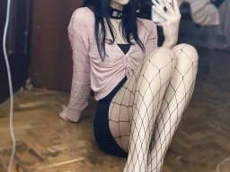 beautiful-students-260924-260924-087
