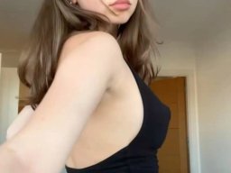 beautiful-students-260924-260924-088
