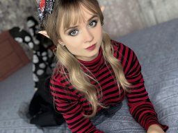 beautiful-students-260924-260924-088