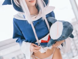 beautiful-students-260924-260924-088