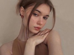 beautiful-students-260924-260924-088