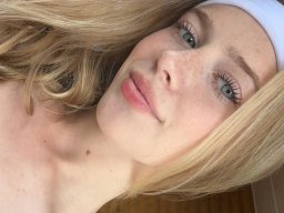 beautiful-students-260924-260924-088