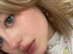 beautiful-students-260924-260924-088