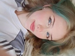 beautiful-students-260924-260924-088