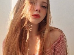 beautiful-students-260924-260924-088