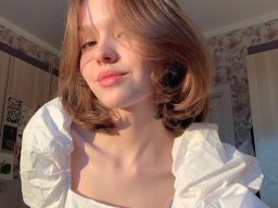 beautiful-students-260924-260924-088