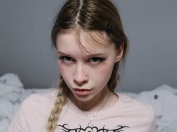 beautiful-students-260924-260924-089