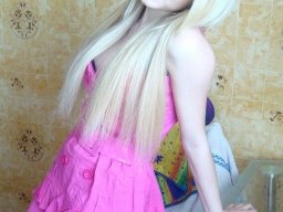 beautiful-students-260924-260924-089