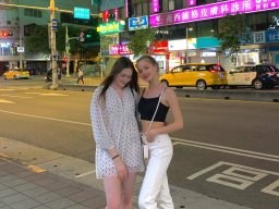 beautiful-students-260924-260924-089