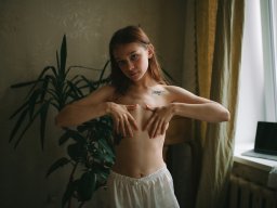 beautiful-students-260924-260924-089