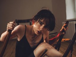 beautiful-students-260924-260924-089