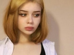 beautiful-students-260924-260924-089
