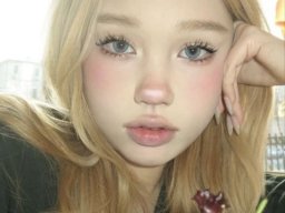 beautiful-students-260924-260924-089