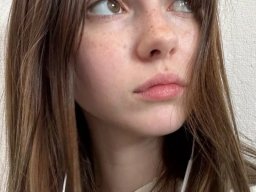 beautiful-students-260924-260924-089