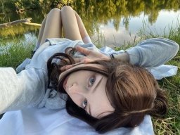 beautiful-students-260924-260924-089