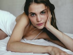 beautiful-students-260924-260924-089