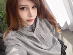 beautiful-students-260924-260924-089
