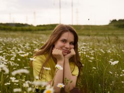 beautiful-students-260924-260924-089