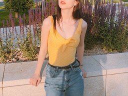 beautiful-students-260924-260924-089