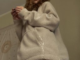 beautiful-students-260924-260924-089